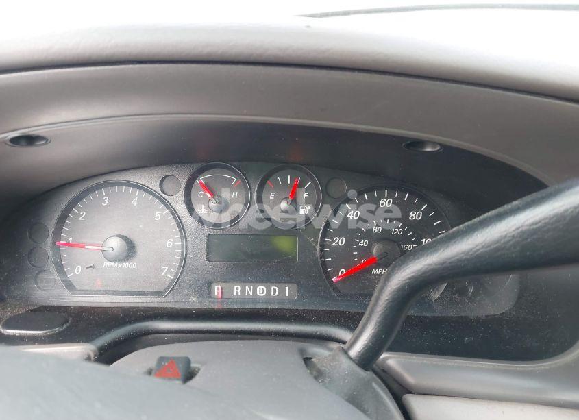 Photo 7 of 2006 Ford Taurus SE (VIN 1FAFP53UX6A260075)