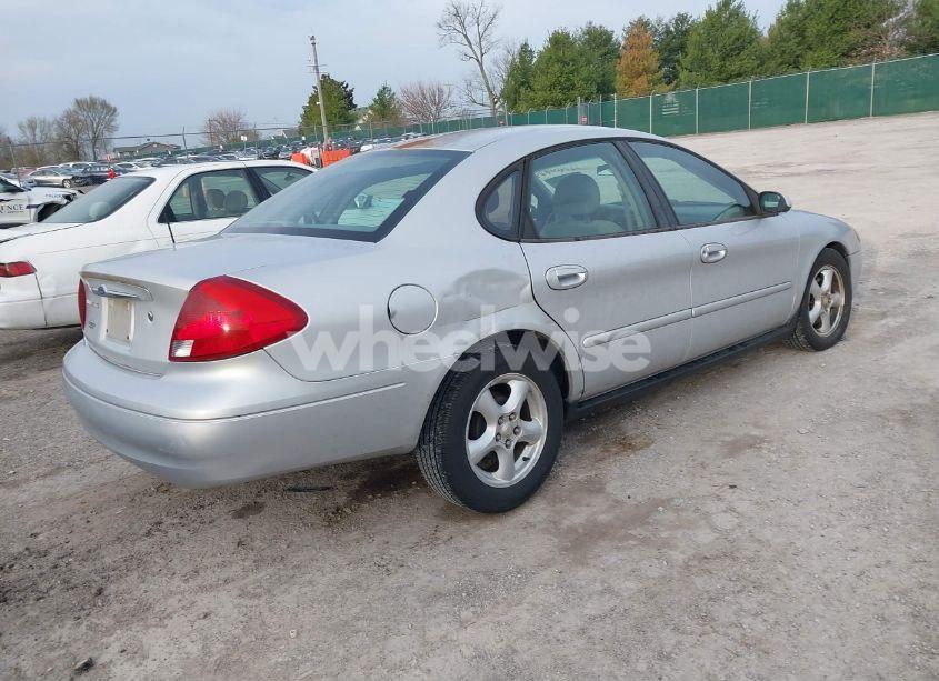 Photo 4 of 2003 Ford Taurus SES (VIN 1FAFP55203A177634)