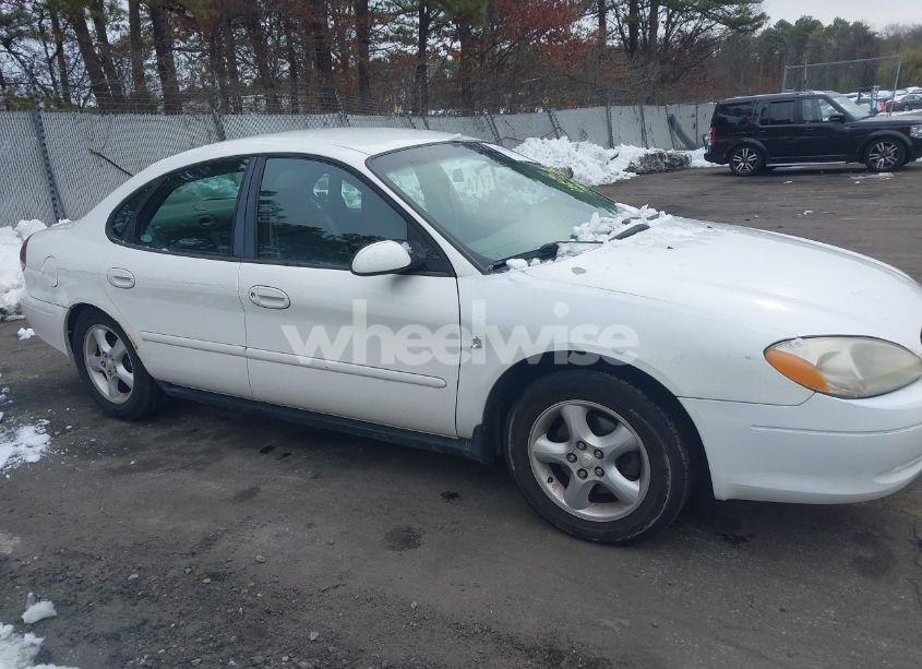 Photo 13 of 2001 Ford Taurus SES (VIN 1FAFP55221A245459)