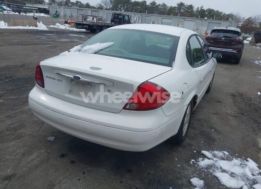 Photo 4 of 2001 Ford Taurus SES (VIN 1FAFP55221A245459)