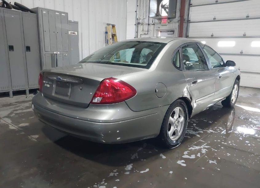 Photo 4 of 2003 Ford Taurus SES (VIN 1FAFP55223A229491)