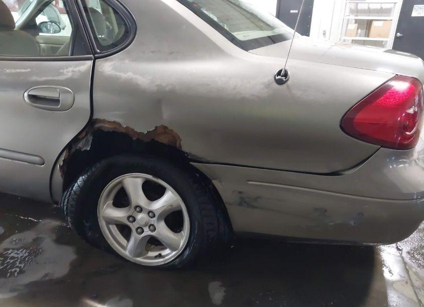 Photo 6 of 2003 Ford Taurus SES (VIN 1FAFP55223A229491)