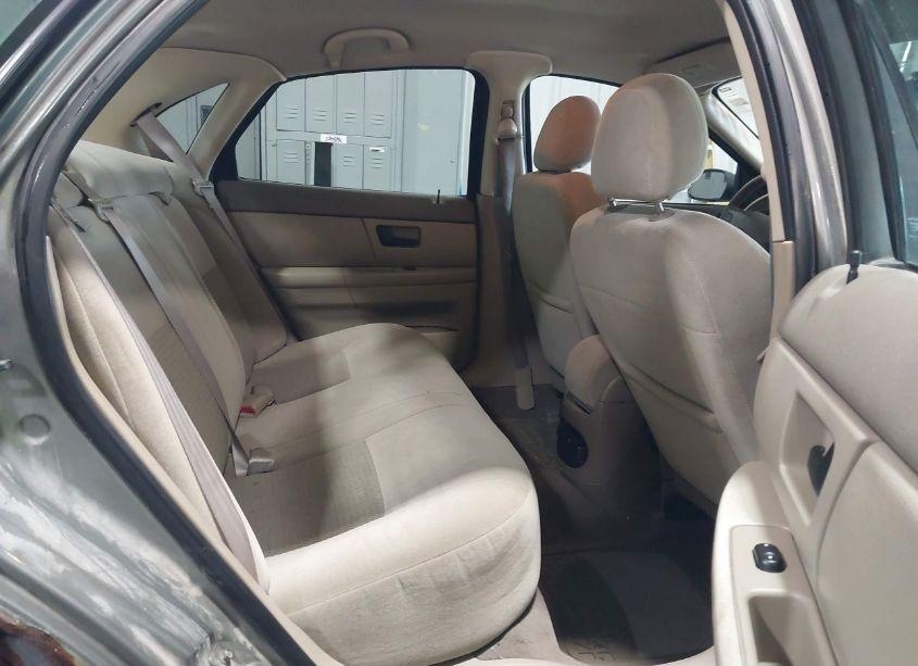 Photo 8 of 2003 Ford Taurus SES (VIN 1FAFP55223A229491)