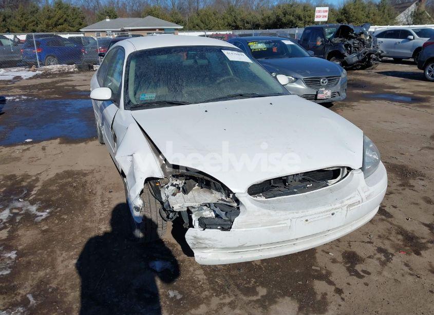2001 Ford Taurus SES (VIN 1FAFP55231A243171) main photo