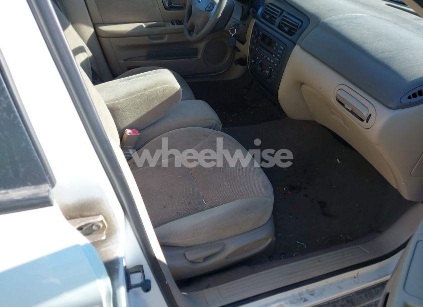 Photo 5 of 2001 Ford Taurus SES (VIN 1FAFP55231A243171)