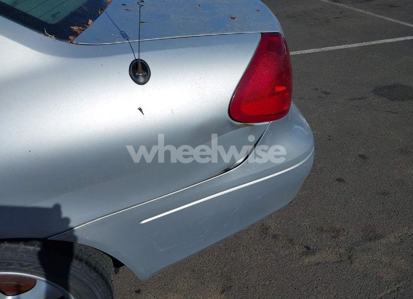 Photo 12 of 2001 Ford Taurus SES (VIN 1FAFP55241G240440)