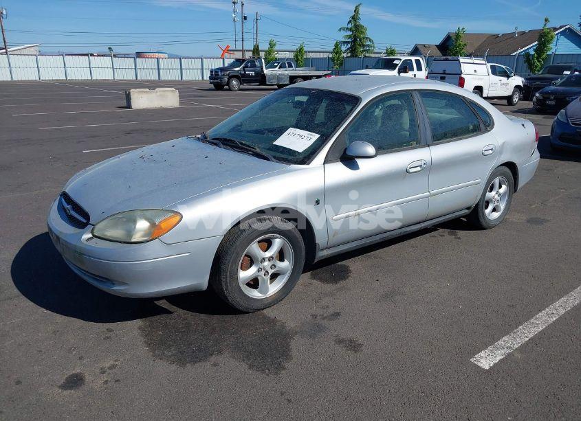 Photo 2 of 2001 Ford Taurus SES (VIN 1FAFP55241G240440)