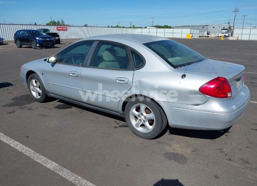 Photo 3 of 2001 Ford Taurus SES (VIN 1FAFP55241G240440)