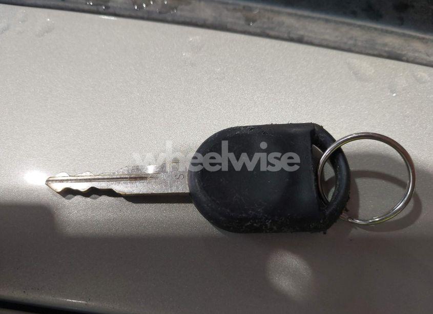 Photo 11 of 2004 Ford Taurus SES (VIN 1FAFP55244A165584)