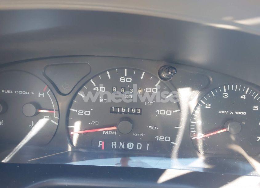 Photo 7 of 2003 Ford Taurus SES (VIN 1FAFP55253A220302)