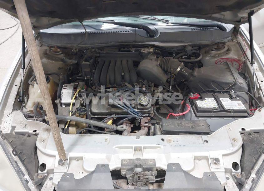 Photo 10 of 2003 Ford Taurus SES (VIN 1FAFP55253G227666)