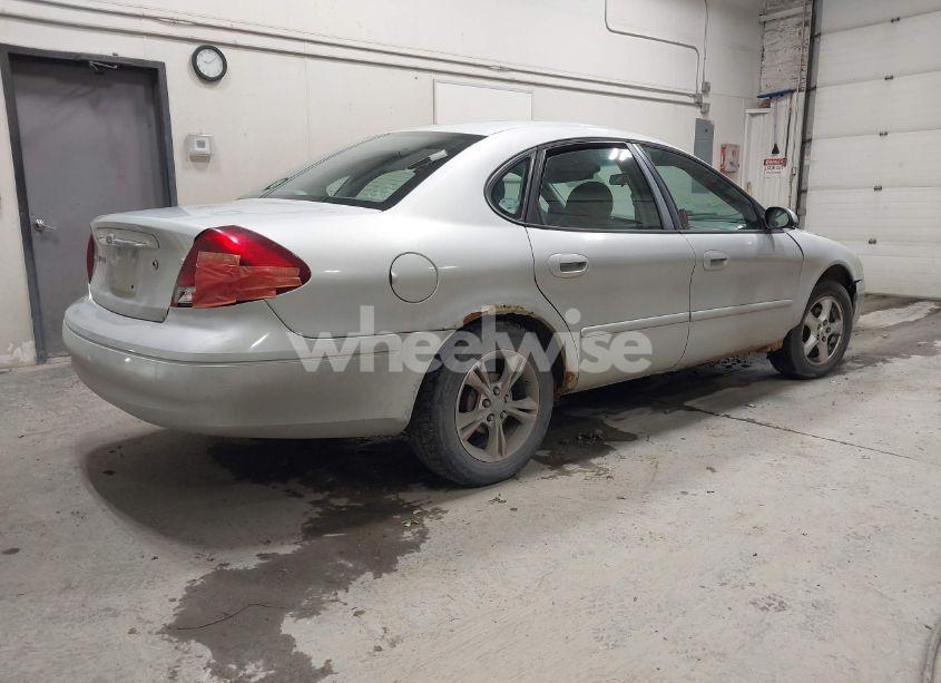 Photo 4 of 2003 Ford Taurus SES (VIN 1FAFP55253G227666)