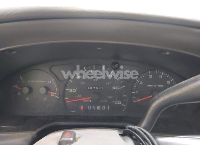 Photo 7 of 2003 Ford Taurus SES (VIN 1FAFP55253G227666)