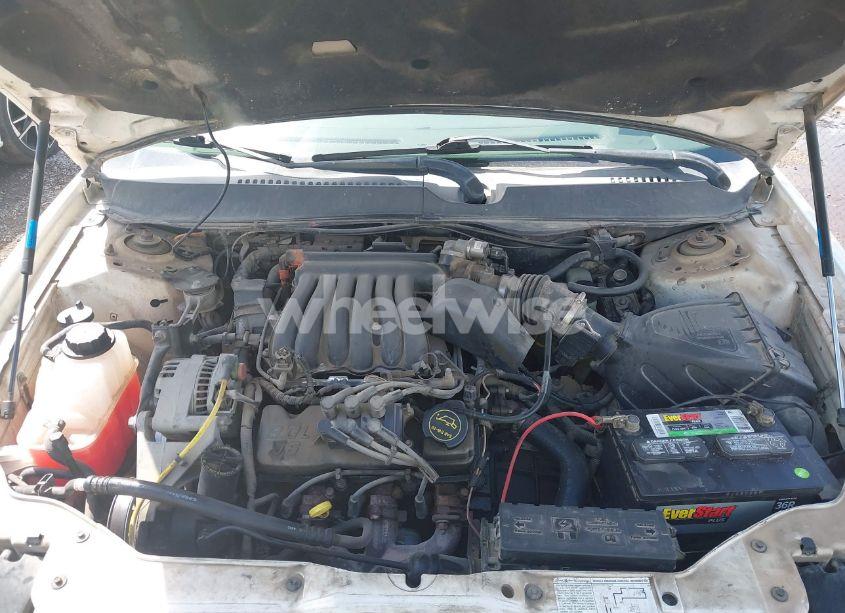 Photo 10 of 2003 Ford Taurus SES (VIN 1FAFP55273A191790)