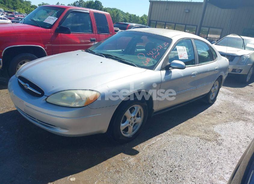 Photo 2 of 2003 Ford Taurus SES (VIN 1FAFP55273A222195)