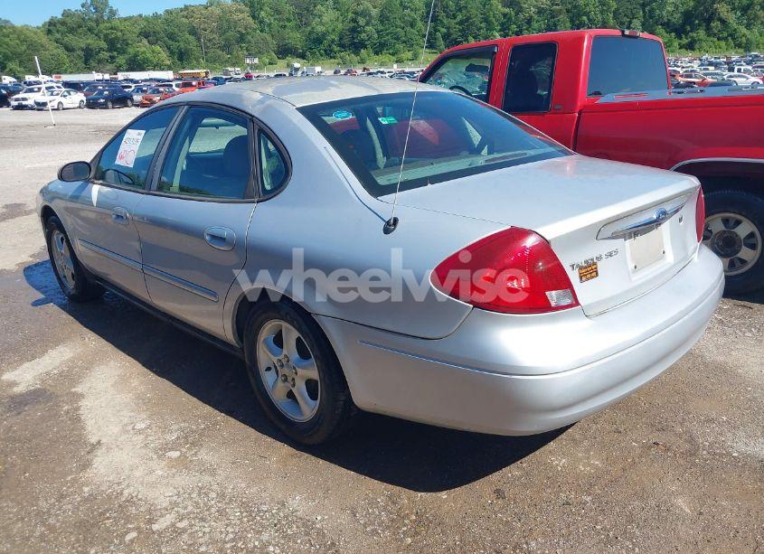 Photo 3 of 2003 Ford Taurus SES (VIN 1FAFP55273A222195)