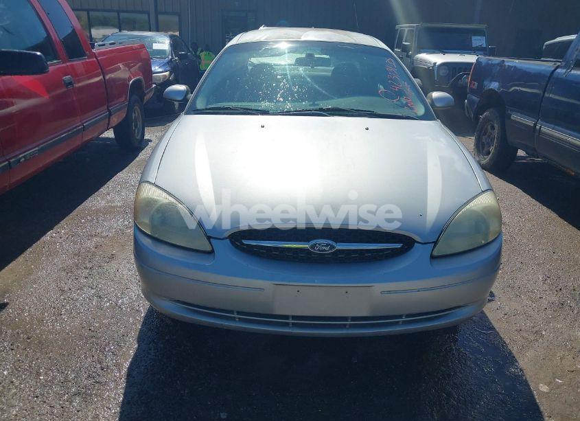 Photo 6 of 2003 Ford Taurus SES (VIN 1FAFP55273A222195)