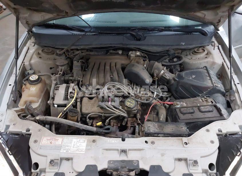 Photo 10 of 2003 Ford Taurus SES (VIN 1FAFP55283G236555)