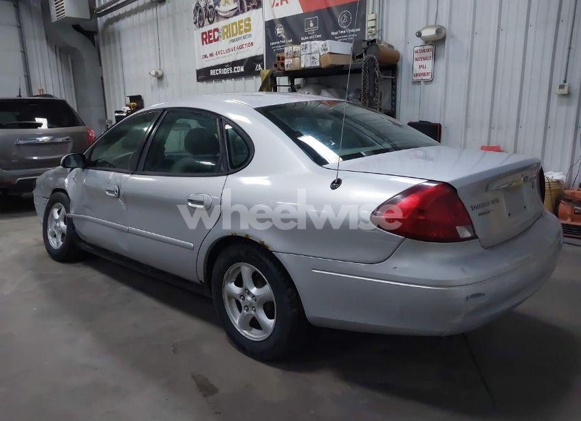 Photo 3 of 2003 Ford Taurus SES (VIN 1FAFP55283G236555)