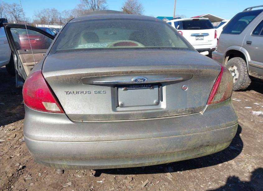 Photo 12 of 2001 Ford Taurus SES (VIN 1FAFP55291G229093)