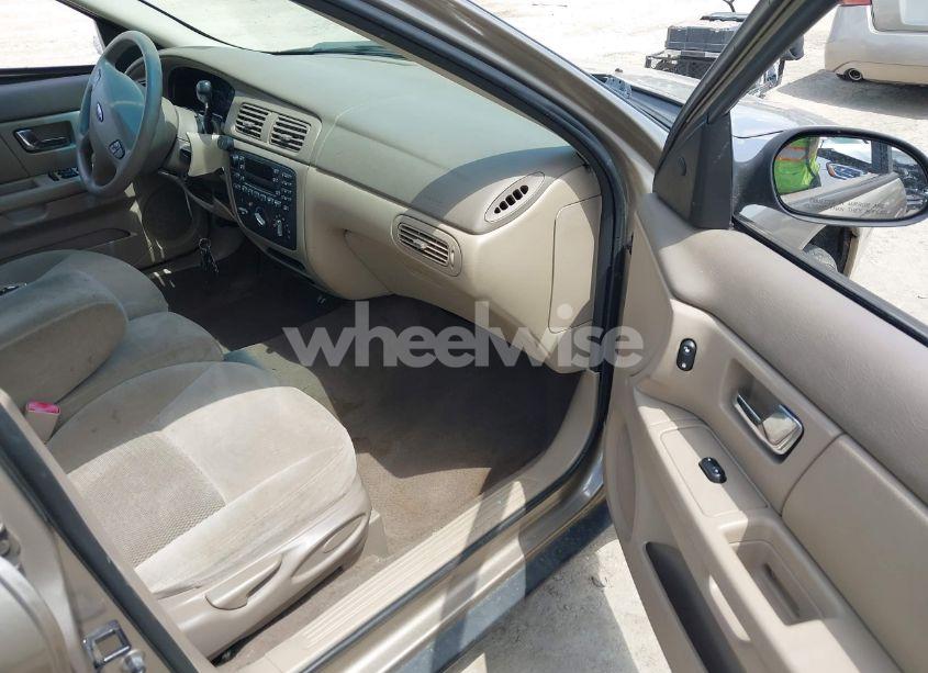 Photo 5 of 2003 Ford Taurus SES (VIN 1FAFP55293A179155)