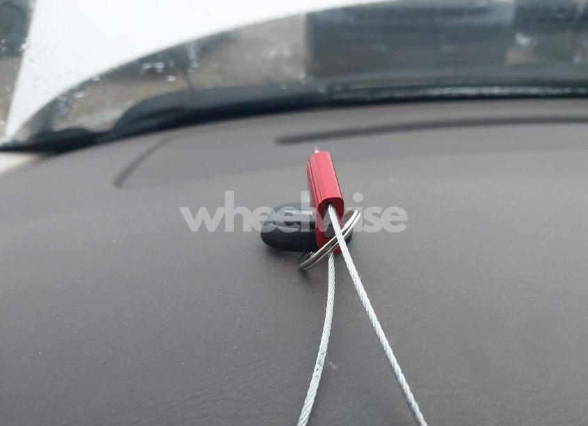 Photo 11 of 2001 Ford Taurus SES (VIN 1FAFP552X1A265653)