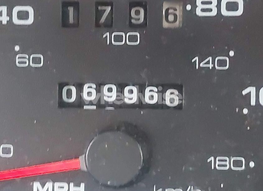 Photo 15 of 2001 Ford Taurus SES (VIN 1FAFP552X1A265653)