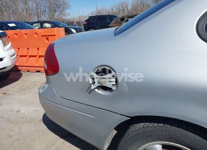 Photo 6 of 2003 Ford Taurus SES (VIN 1FAFP552X3G138210)