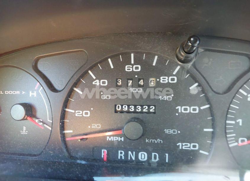 Photo 7 of 2003 Ford Taurus SES (VIN 1FAFP552X3G138210)