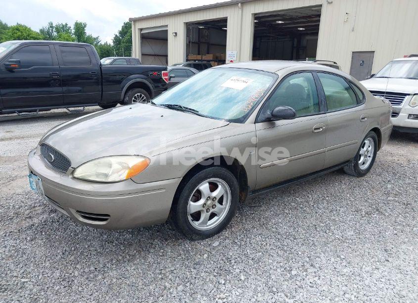 Photo 2 of 2004 Ford Taurus SES (VIN 1FAFP55S04G154644)