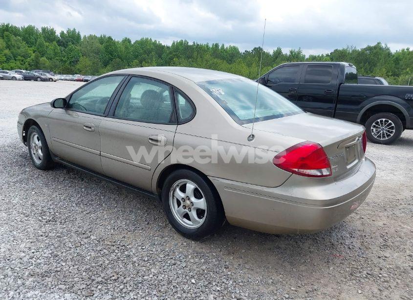 Photo 3 of 2004 Ford Taurus SES (VIN 1FAFP55S04G154644)