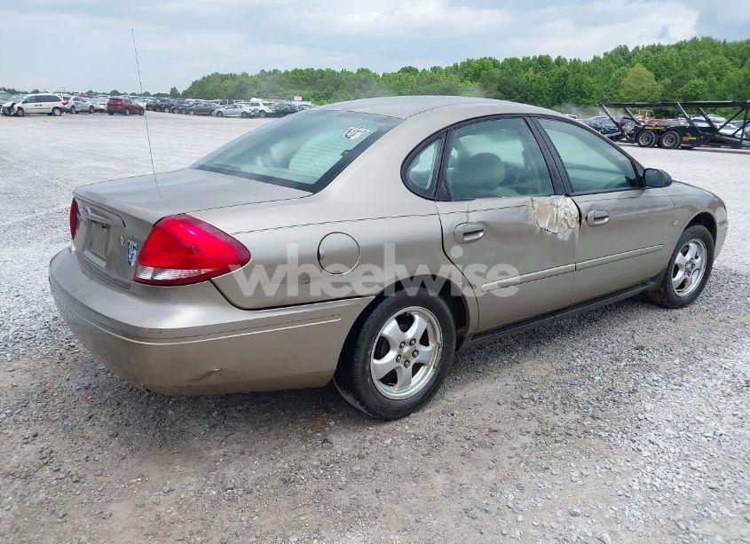Photo 4 of 2004 Ford Taurus SES (VIN 1FAFP55S04G154644)