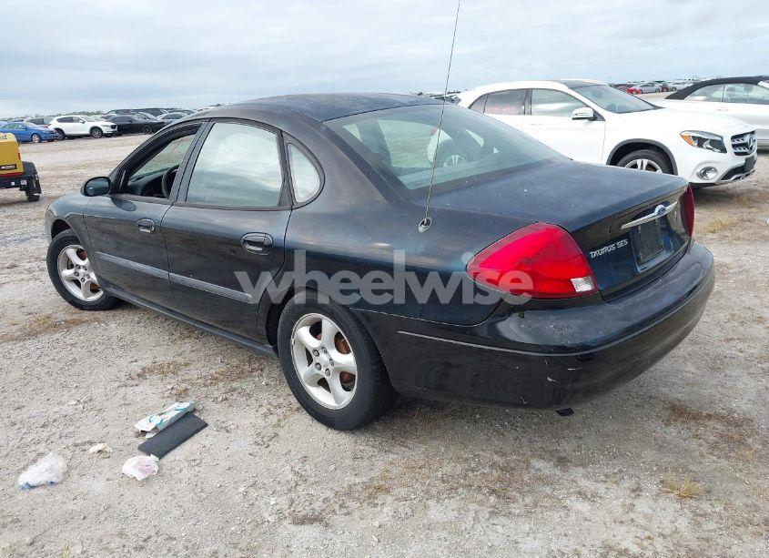 Photo 3 of 2001 Ford Taurus SES (VIN 1FAFP55S21A124902)