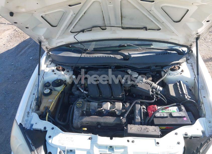 Photo 10 of 2004 Ford Taurus SES (VIN 1FAFP55S44G159992)