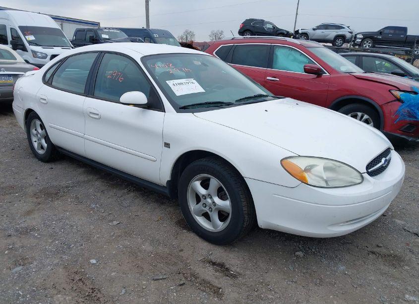 2003 Ford Taurus SES (VIN 1FAFP55S53G233984) main photo