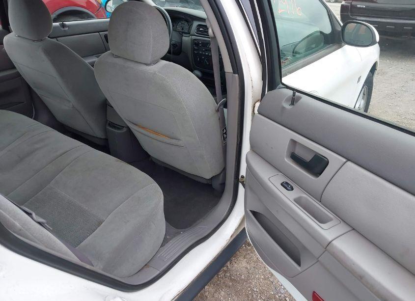 Photo 8 of 2003 Ford Taurus SES (VIN 1FAFP55S53G233984)