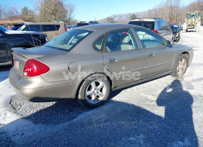 Photo 4 of 2003 Ford Taurus SES (VIN 1FAFP55S63G276259)