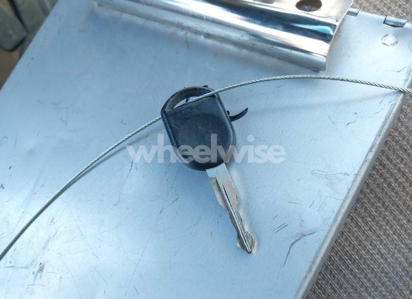 Photo 11 of 2002 Ford Taurus SES (VIN 1FAFP55SX2G162649)