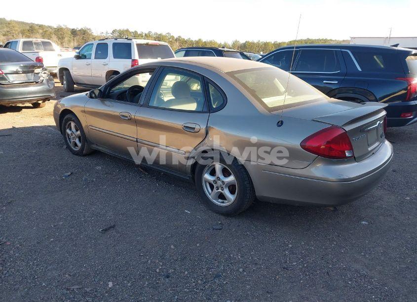 Photo 3 of 2002 Ford Taurus SES (VIN 1FAFP55SX2G162649)