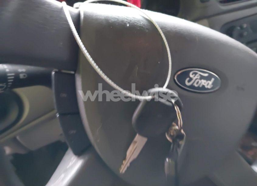 Photo 11 of 2004 Ford Taurus SES (VIN 1FAFP55U04A171447)