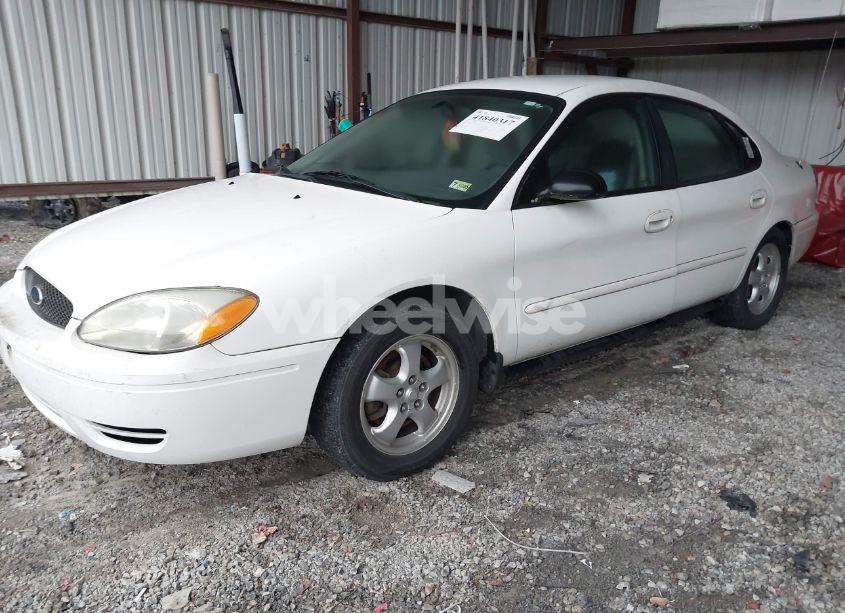 Photo 2 of 2004 Ford Taurus SES (VIN 1FAFP55U04A171447)