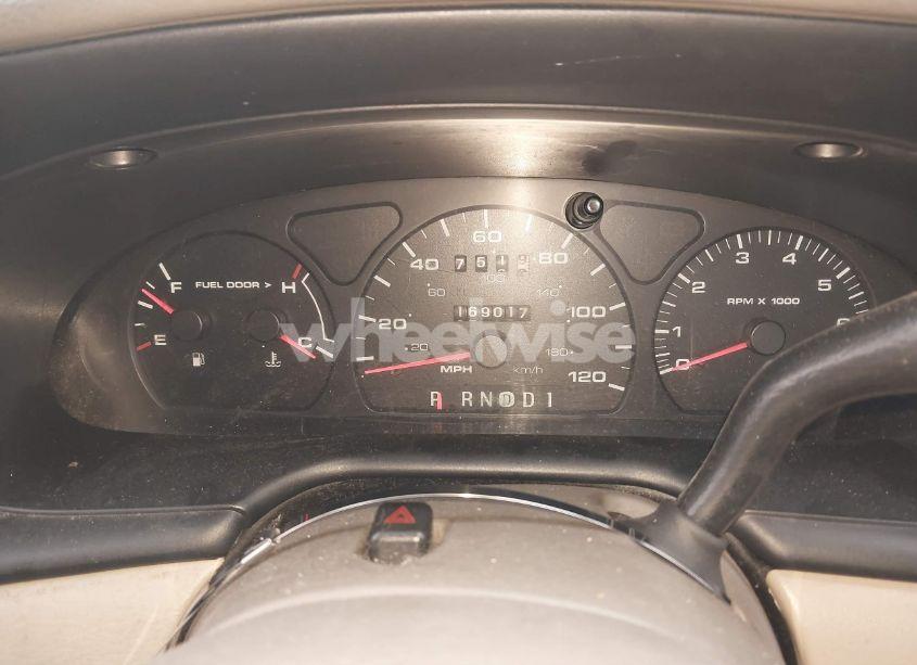 Photo 7 of 2001 Ford Taurus SES (VIN 1FAFP55U11A283914)