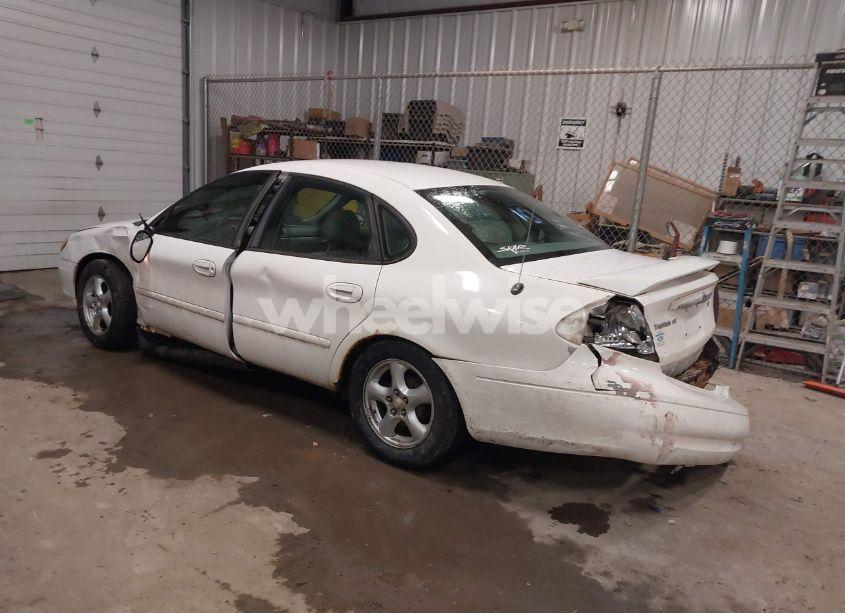 Photo 3 of 2003 Ford Taurus SES (VIN 1FAFP55U23A150842)