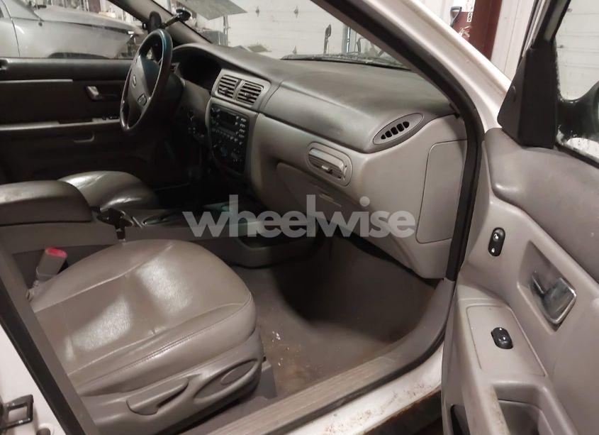 Photo 5 of 2003 Ford Taurus SES (VIN 1FAFP55U23A150842)