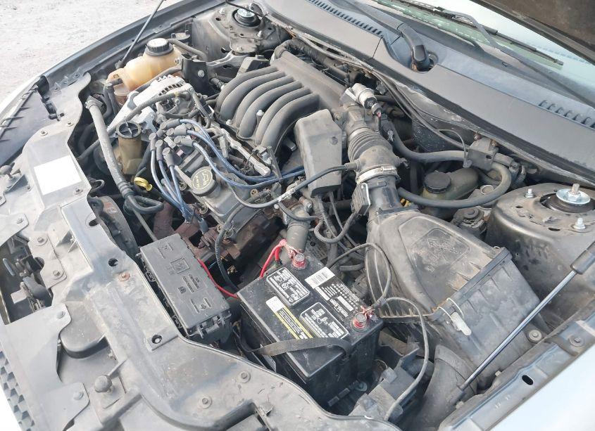 Photo 10 of 2003 Ford Taurus SES (VIN 1FAFP55U23G262750)