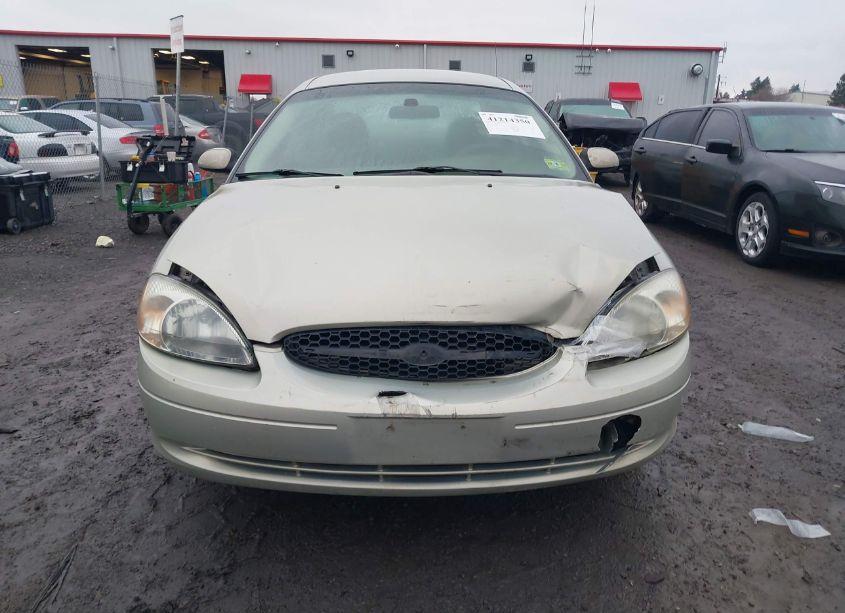 Photo 12 of 2003 Ford Taurus SES (VIN 1FAFP55U33G106765)