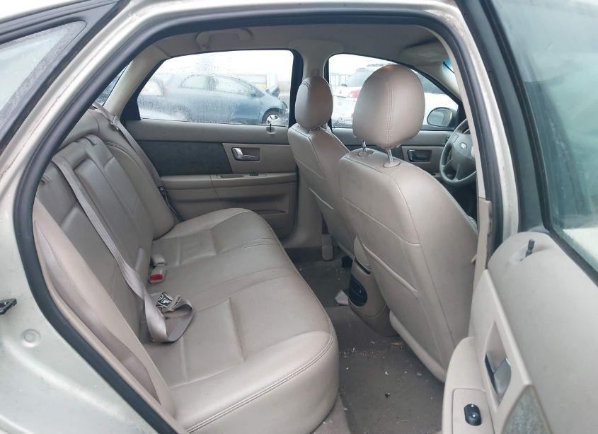 Photo 8 of 2003 Ford Taurus SES (VIN 1FAFP55U33G106765)