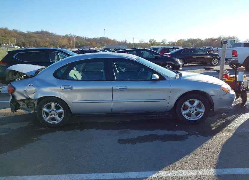 Photo 13 of 2003 Ford Taurus SES (VIN 1FAFP55U33G267763)
