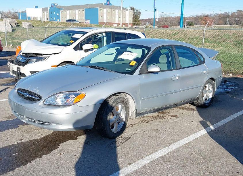 Photo 2 of 2003 Ford Taurus SES (VIN 1FAFP55U33G267763)