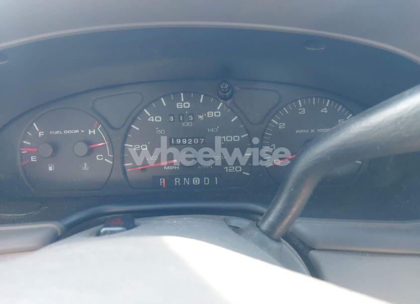 Photo 7 of 2003 Ford Taurus SES (VIN 1FAFP55U43A135971)